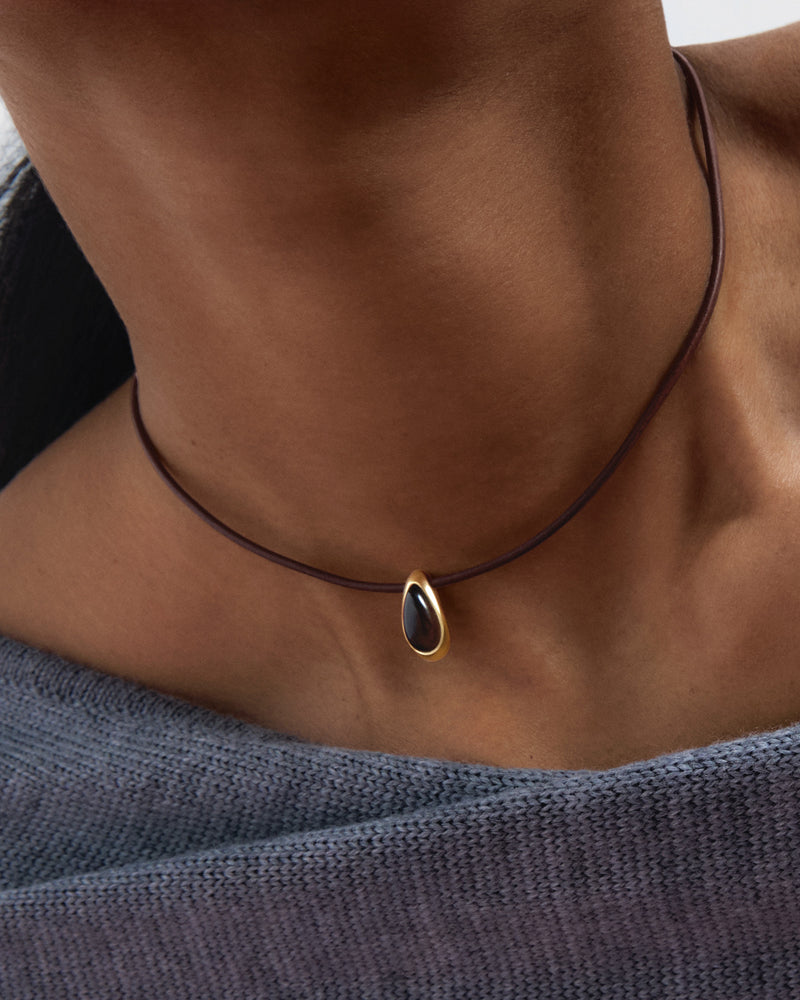 Collier à cordon Luna en quartz - 
  
    Gemme Naturelle / Plaqué Or 18K
  
