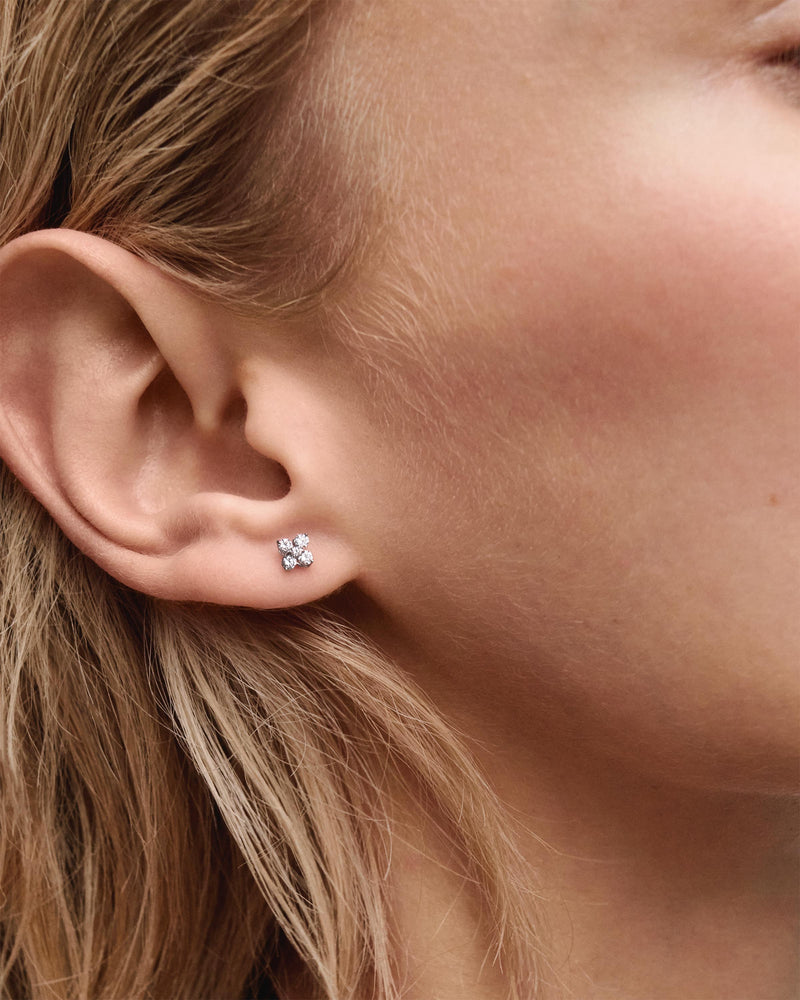 Orecchino singolo Maggie in diamanti e oro bianco - 
  
    Diamante - Lab-grown / Oro Bianco 18K
  
