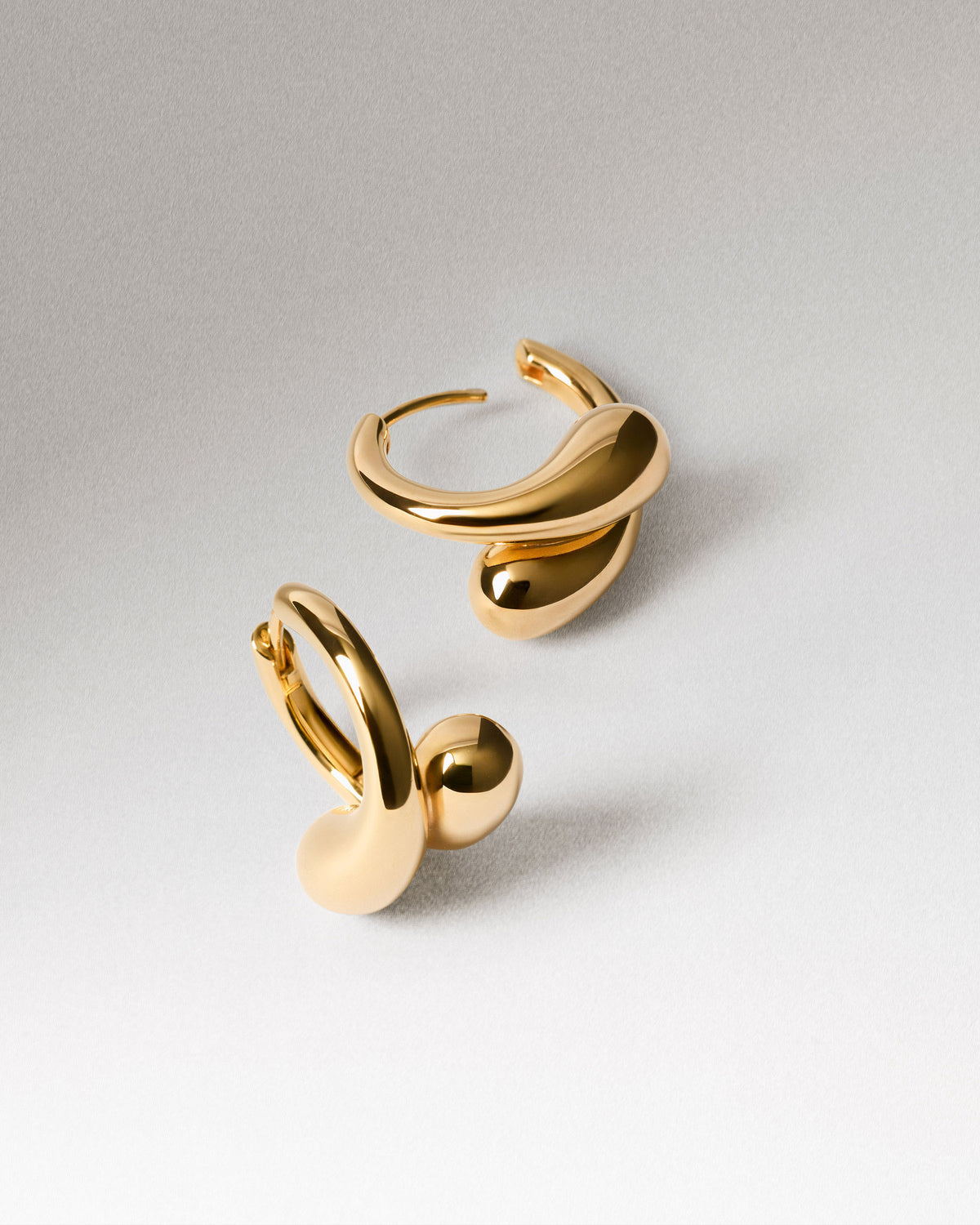 Loop hoops - 18K Gold plating