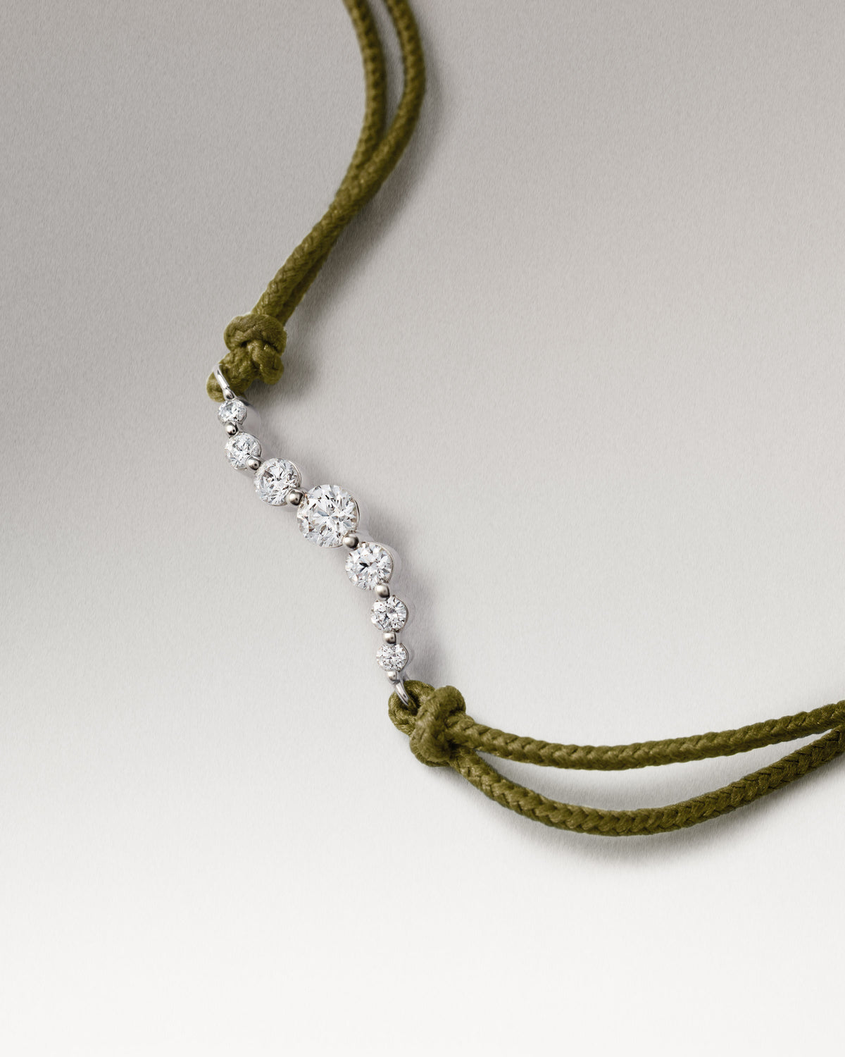 Venus Diamond Moss cord bracelet - Diamonds / 18K White Gold