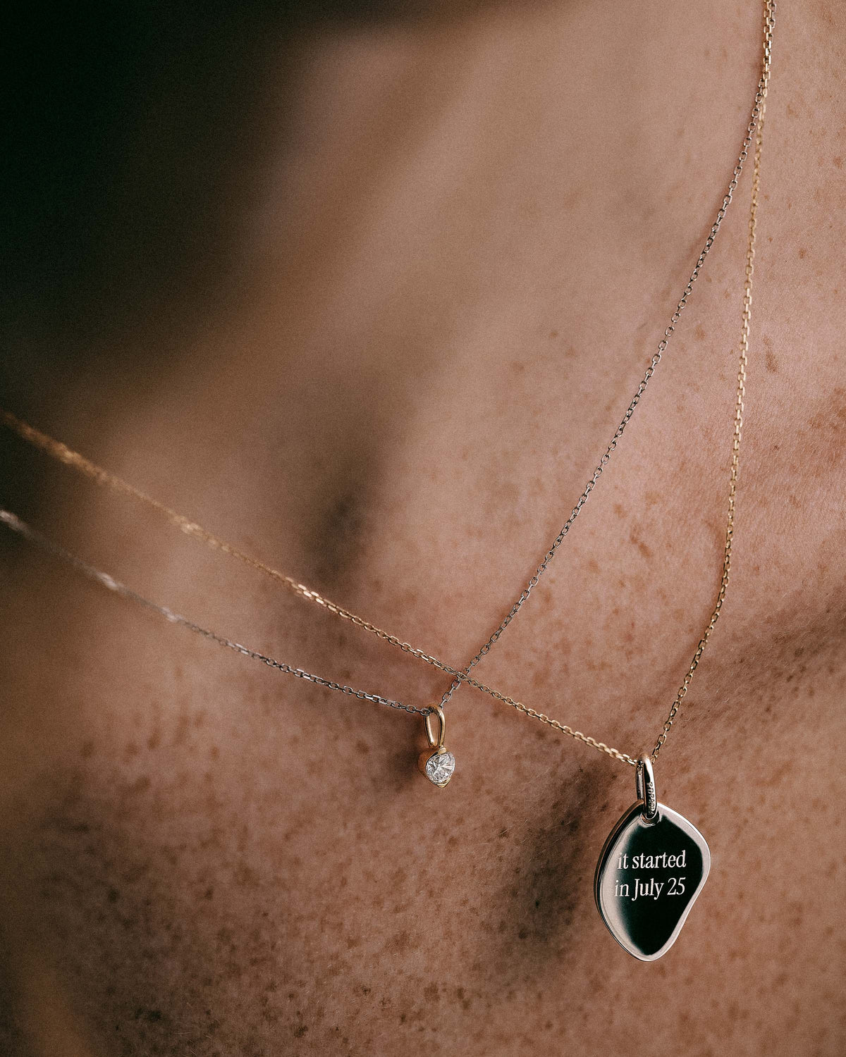 Petal Engravable Pendant - Rhodium Plating
