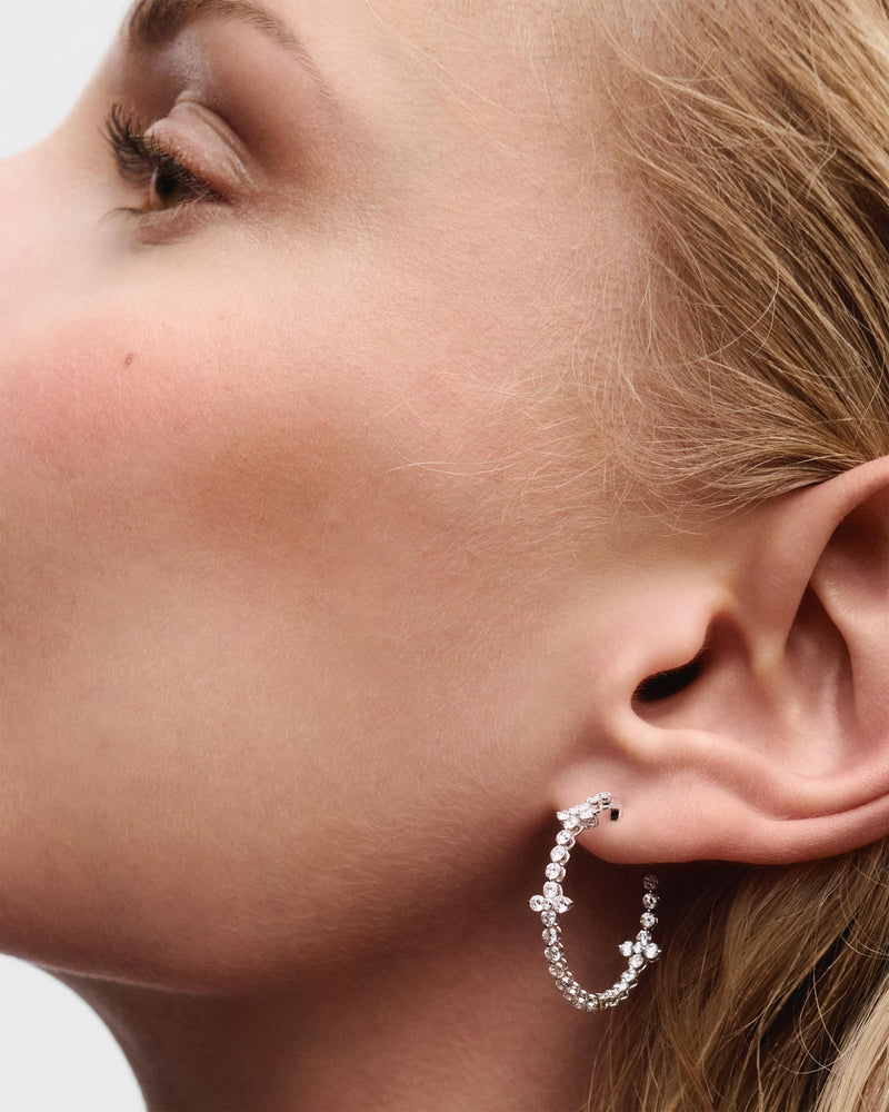 Orecchini Maggie in diamanti e oro bianco - 
  
    Diamante - Lab-grown / Oro Bianco 18K
  
