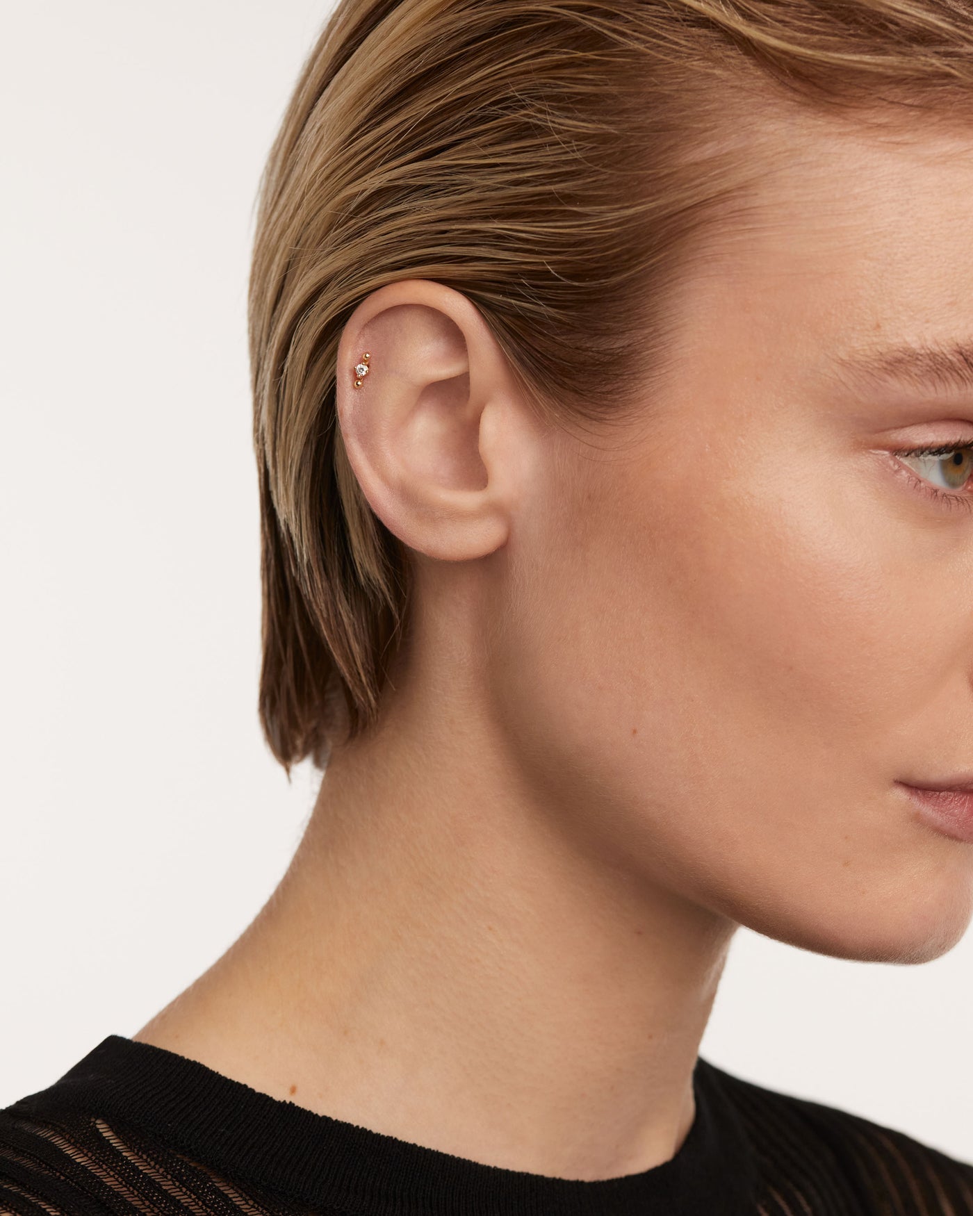 Diamond and gold Olivia Single Earring - 
  
    Diamonds / 18K Yellow Gold
  
