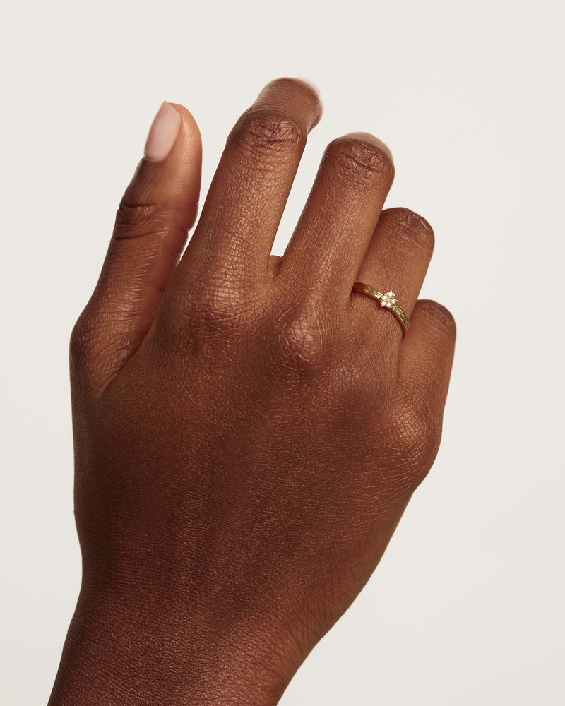 Anillo Nova - 
  
    Plata de Ley / Baño de Oro 18K
  
