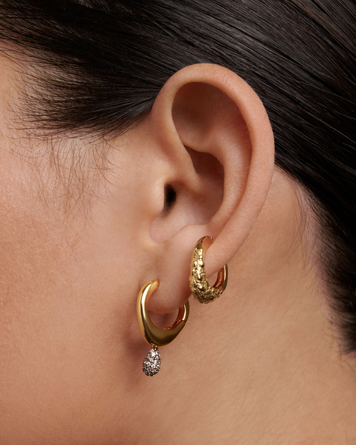 Duna Single Hoop - 18K Gold plating